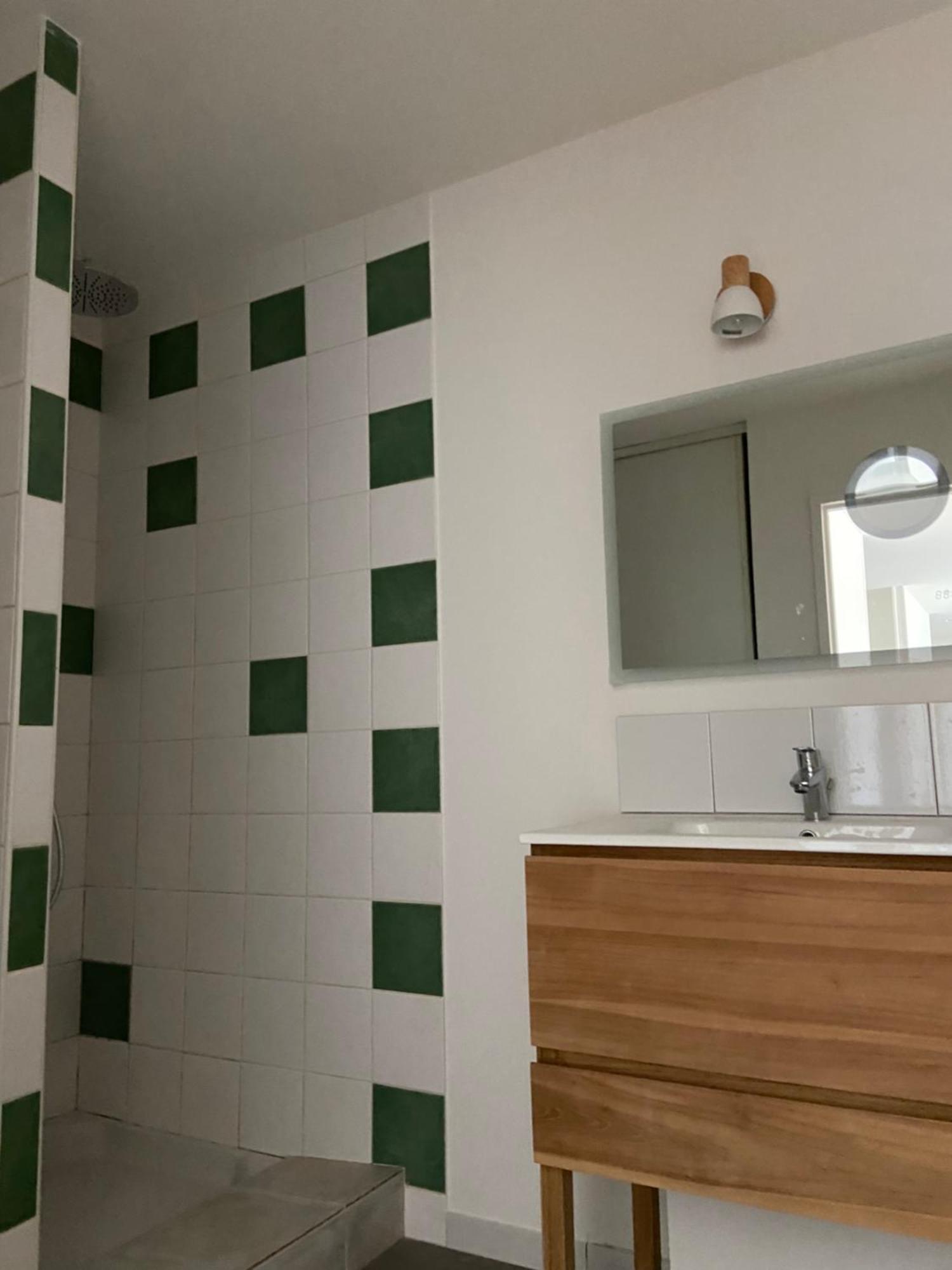 Maison, Canal Du Midi Piscine Homps  Eksteriør billede